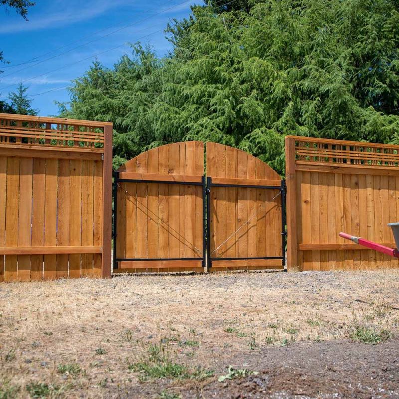 Custom Gate in Sachse